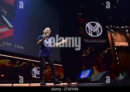 30 novembre 2023, Sao Paulo, SÃ£o Paulo, Brésil, Brésil : le chanteur Bruce Dickinson, chanteur du groupe de heavy Metal Iron Maiden présente le Mandrake Project lors de la Comic-con Experience (CCXP) 2023 à Sao Paulo Expo le 30 novembre 2023, à Sao Paulo, Brésil. (Photo de Leandro Bernardes/PxImages) (crédit image : © Leandro Bernardes/PX Imagens via ZUMA Press Wire) USAGE ÉDITORIAL SEULEMENT! Non destiné à UN USAGE commercial ! Banque D'Images