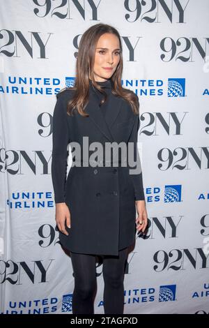NEW YORK, NEW YORK - NOVEMBRE 30 : Natalie Portman assiste à la projection spéciale de mai décembre de Netflix au 92nd Street y le 30 novembre 2030 à New York. Crédit : Ron Adar/Alamy Live News Banque D'Images