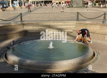 Zagreb, Croatie - août 2017 : place Ban Jelacic à Zagreb, Croatie Banque D'Images