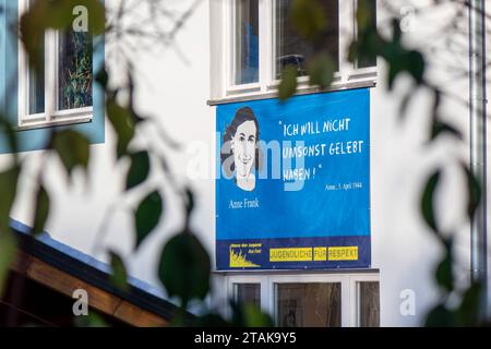 01.12.2023, Berlin, Haus der Jugend Anne Frank in der Mecklenburgische Straße im Bezirk Wilmersdorf *** 01 12 2023, Berlin, Maison de la Jeunesse Anne Frank in Mecklenburgische Straße dans le quartier Wilmersdorf crédit : Imago/Alamy Live News Banque D'Images