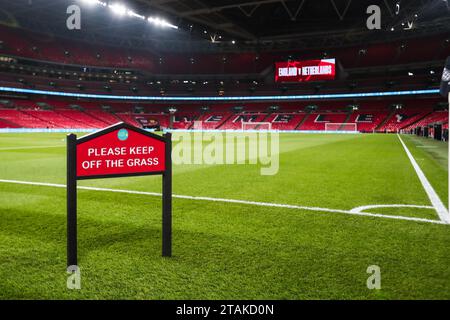 Vue générale du stade de Wembley avant le coup d'envoi du match Angleterre femmes contre pays-Bas UEFA Women's Nations League A au stade de Wembley, Londres, Angleterre, Royaume-Uni le 1 décembre 2023 Credit : Every second Media/Alamy Live News Banque D'Images