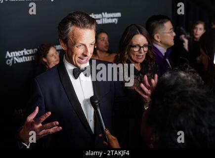 New York, États-Unis. 30 novembre 2023. Seth Meyers et Tina Fey assistent au gala du Musée américain d'histoire naturelle à New York, États-Unis, le 30 novembre 2023. (Photo de John Nacion/NurPhoto)0 crédit : NurPhoto SRL/Alamy Live News Banque D'Images