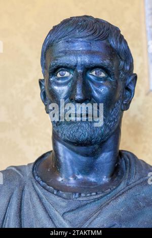 Le Brutus capitolino (en italien Bruto capitolino) bronze de la république romaine. Représente le consul Lucius Junius Brutus, Rome, Italie Banque D'Images