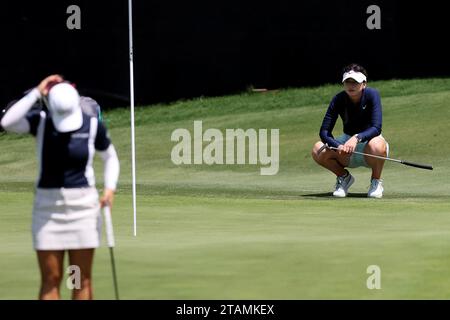 Sydney, Australie, 1 décembre 2023. Gabriela Ruffels aligne son putt lors de la ronde 2 de l'Open de golf australien à l'Australian Golf Club le 01 décembre 2023 à Sydney, en Australie. Crédit : Damian Briggs/Speed Media/Alamy Live News Banque D'Images