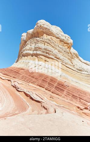 L'extraordinaire White Pocket dans le nord de l'Arizona est l'une des merveilles géologiques les plus uniques au monde Banque D'Images