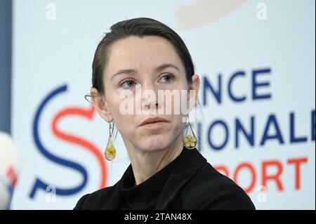 Paris, France. 02 décembre 2023. Marie-Amelie le fur, Présidente du Comité paralympique et sportif français lors de la conférence de presse du 1 décembre, 2023 dédié à la haute performance pour faire le point sur la situation 8 mois avant l'accueil par la France des Jeux Olympiques et Paralympiques de Paris 2024 et dans le cadre du déploiement de la Maison de la Performance au sein du Lycée Marcel Cachin lors des Jeux Olympiques de 2024. Photo Tomas Stevens/ABACAPRESS.COM crédit : Abaca Press/Alamy Live News Banque D'Images