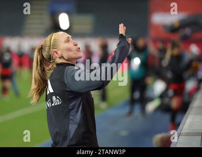 Leuven, Belgique. 01 décembre 2023. La Belge Janice Cayman (11 ans) photographiée après un match entre l'équipe nationale féminine de Belgique, appelée les Red Flames, et l'équipe nationale féminine d'Écosse, le 5/6e match de la Ligue des Nations féminine de l'UEFA 2023-24, le vendredi 01 décembre 2023 à Leuven, Belgique. PHOTO : SEVIL OKTEM | crédit : Sportpix/Alamy Live News Banque D'Images