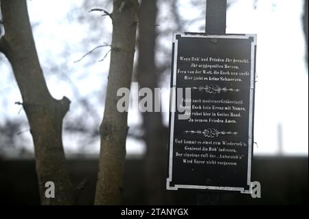 Le cimetière des sans-noms est un cimetière pour les sans-abri dans le 11e arrondissement de Vienne, Simmering. Il est situé dans le quartier Albern près de l'Albern Banque D'Images