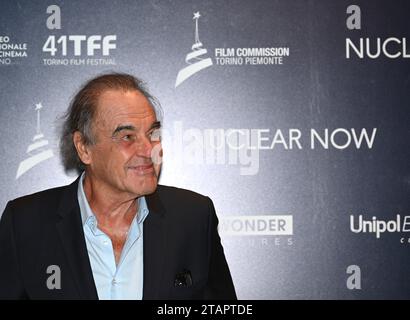 Turin, . 02 décembre 2023. Turin, Italie Festival du film de Turin 2023 photocall Oliver Stone directeur photocall présentation docufilm NUCLÉAIRE MAINTENANT dans la photo:Oliver Stone directeur crédit : Agence photo indépendante/Alamy Live News Banque D'Images