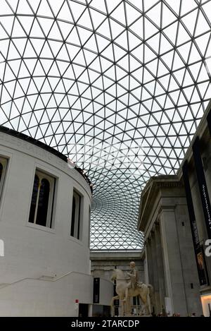 British Museum, cour intérieure, toit en dôme, atrium, musée, architecte Norman Foster, Londres, Londres, région de Londres, Angleterre, grande-Bretagne Banque D'Images