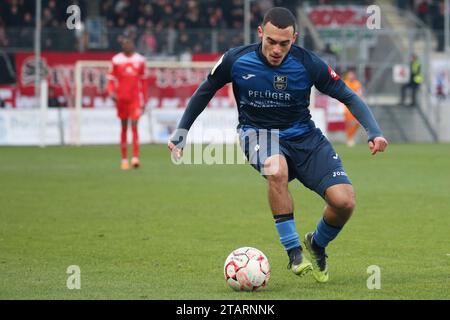 Oberhausen, Deutschland. 02 décembre 2023. Oberhausen, Deutschland 02. Décembre 2023 : Regionalliga West - 2023/2024 - RW Oberhausen vs. SC Wiedenbrück im Bild : Bahattin Karahan (SC Wiedenbrück) crédit : dpa/Alamy Live News Banque D'Images