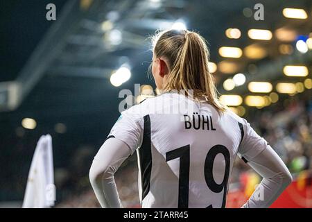 Rostock, Deutschland 01. Dezember 2023 : Women Nation League - 2023/2024 - Deutschland vs. Dänemark im Bild : Klara Bühl/Buehl (Deutschland) Banque D'Images