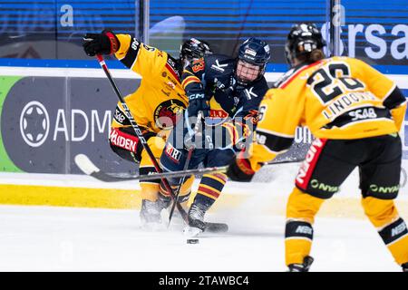 Stockholm, Stockholm, Suède. 3 décembre 2023. Djurgarden 73 Hana Haasova pendant le match en SDHL entre Djurgarden IF et Lulea sur Hovet le 3 décembre à Stockholm (crédit image : © Johan Dali/ZUMA Press Wire) À USAGE ÉDITORIAL UNIQUEMENT! Non destiné à UN USAGE commercial ! Banque D'Images