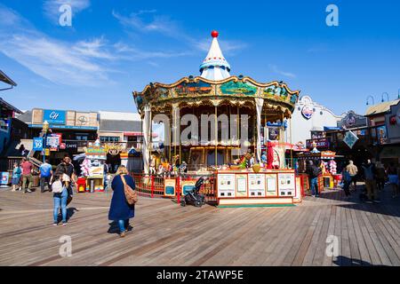 Funfair Carousel Ride on Pier 39, San Francisco, Californie, États-Unis Banque D'Images