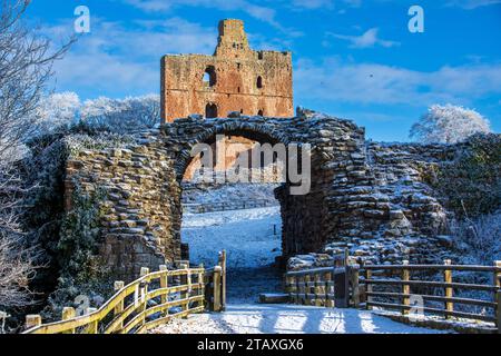 Porte ouest du château de Norham bien que communément bien qu'à tort connue sous le nom de porte de Marmion's. Banque D'Images