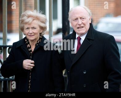 Michael foot Funeral Golders Green CrematoriumNorth London Neil Kinnock et Glenys Kinnock photo de Gavin Rodgers / Pixel 07917221968 Banque D'Images