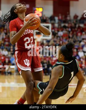 Bloomington, États-Unis. 03 décembre 2023. BLOOMINGTON, INDIANA - DÉCEMBRE 3 : lors d'un match de basket-ball féminin de la NCAA le 3 décembre 2023 au Simon Skjodt Assembly Hall à Bloomington, Indiana. IU a gagné contre Stetson 72-34. ( Crédit : Jeremy Hogan/Alamy Live News Banque D'Images