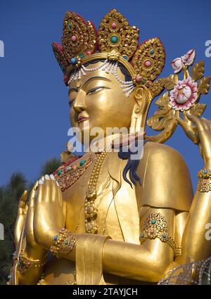 Népal, vallée de Katmandou, Swayambhu, Chenrezig, Avalokitesvara, statue de bouddha, Banque D'Images