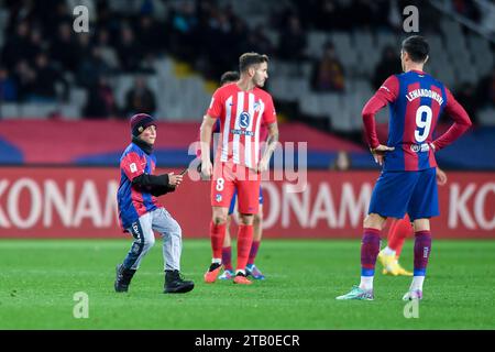 Barcelone, ESP. 03 décembre 2023. FC BARCELONE vs ATLETICO DE MADRID 3 décembre 2023 lors du match entre le FC Barcelone et l'Atletico de Madrid correspondant à la quatorzième journée de la Liga EA Sports à l'Olimpic Stadium Lluis Companys de Montjuïc à Barcelone, Espagne. Crédit : Rosdemora/Alamy Live News Banque D'Images