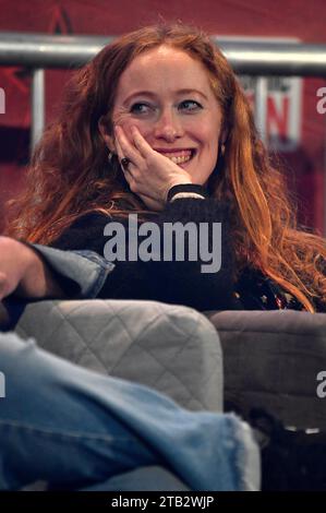 Victoria Yeates auf der German film & Comic con Winter Edition in der Messe Dortmund. Dortmund, 02.12.2023 *** Victoria Yeates au German film Comic con Winter Edition au Messe Dortmund Dortmund, 02 12 2023 Foto:Xn.xKubelkax/xFuturexImagex comic con 3303 crédit : Imago/Alamy Live News Banque D'Images