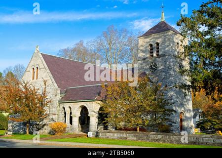 1884 architecte de l’église épiscopale St Paul de style Beaux-Arts Charles McKim, quartier historique de main Street à Stockbridge Massachusetts — octobre 2023 Banque D'Images