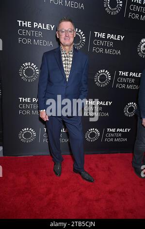 Jeff Pope assiste à la première du Paley Center for Media de Cary Grant : le Premier ministre américain de BritBox's Archie à New York, New York, États-Unis le 4 décembre 2023. Robin Platzer/ Twin Images/ crédit : SIPA USA/Alamy Live News Banque D'Images