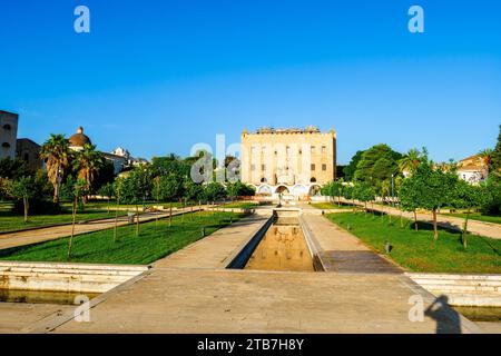 La Zisa, aussi appelé Castello della Zisa à Palerme - Sicile, Italie Banque D'Images