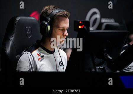 ESPOO, FINLANDE - DÉCEMBRE 1 : Frederik 'ACOR' Gyldstrand de GamerLegion lors de Elisa Masters Espoo 2023 - jour 3 au Metro Areena le 1 décembre 2023 à Espoo, Finlande. (Photo de Gabriel Calvino Alonso/Orange Pictures) Banque D'Images