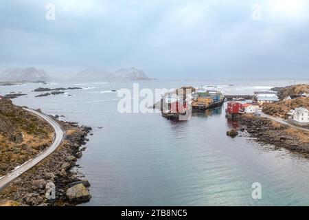 Village de pêcheurs Nyksund sur le Vesteralen en Norvège Banque D'Images