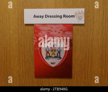 Blackpool, Royaume-Uni. 05 décembre 2023. Vestiaire de Barnsley FC lors du Bristol Street Motors Trophy Match Blackpool vs Barnsley à Bloomfield Road, Blackpool, Royaume-Uni, le 5 décembre 2023 (photo de Mark Cosgrove/News Images) à Blackpool, Royaume-Uni le 12/5/2023. (Photo de Mark Cosgrove/News Images/Sipa USA) crédit : SIPA USA/Alamy Live News Banque D'Images