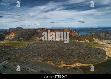 Vue d'ensemble spectaculaire de Landmannalaugar dans les hautes terres de l'Islande Banque D'Images