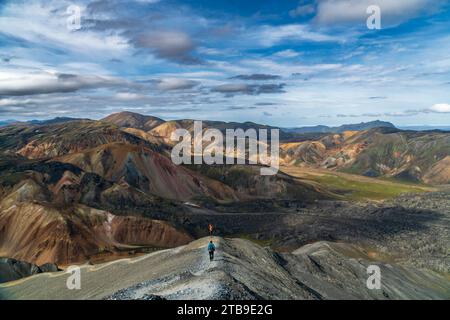 Vue d'ensemble spectaculaire de Landmannalaugar dans les hautes terres de l'Islande Banque D'Images