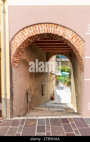 Italie Vénétie Vallée de Brenta - le village de Cismon del Grappa di Valbrenta Banque D'Images