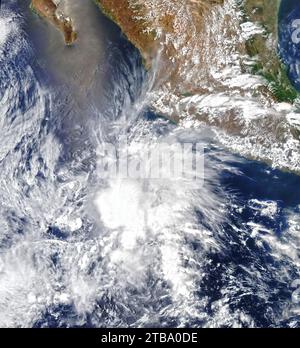 Vue satellite de la tempête tropicale Andres dans l'est de l'océan Pacifique au large du Mexique. Banque D'Images