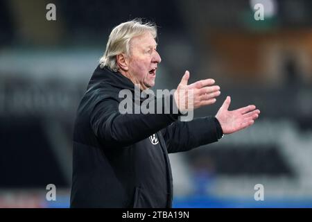 L'entraîneur-chef de l'Allemagne Horst Hrubesch lors du match du groupe A3 de l'UEFA Women's Nations League au Swansea.com Stadium, pays de Galles. Date de la photo : mardi 5 décembre 2023. Banque D'Images