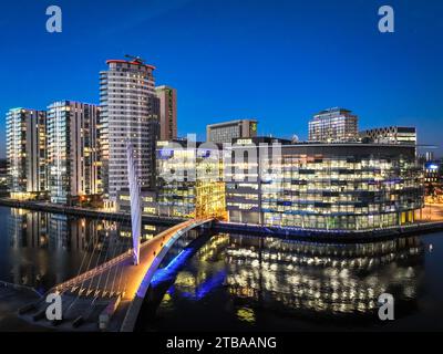 Photographie aérienne de Media City et Salford Quays 2 Banque D'Images