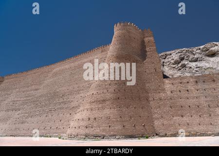 Ancienne belle forteresse Ark à Boukhara, Ouzbékistan. Ciel bleu avec espace de copie pour le texte Banque D'Images