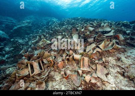 Épave d'anciemt datant du 6 siècle avant J.-C. dans la zone de protection marine de Datca Bozburun Turkiye Banque D'Images