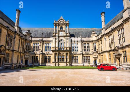 Quadrangle des écoles d'examen de l'Université d'Oxford sur Merton Street dans le centre-ville d'Oxford, Oxfordshire, Angleterre, Royaume-Uni Banque D'Images