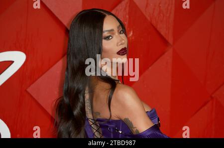 Munroe Bergdorf participe aux Fashion Awards 2023 présentés par Pandora au Royal Albert Hall de Londres, en Angleterre. Banque D'Images