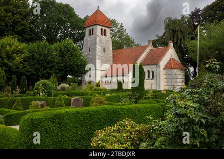 La nouvelle église de Hojerup à Stevns Klint, la célèbre côte de falaise sur la Zélande, Danemark. Banque D'Images