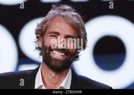 Naples, Italie. 06 décembre 2023. Massimiliano Edgar Rosolino est un ancien nageur, champion olympique à Sydney en 2000 et champion du monde à Fukuoka en 2001 dans le médaillon du 200 mètres lors de la neuvième édition des Gazzetta Sports Awards, la cérémonie de remise des prix dédiée aux stars du sport, organisé par la Gazzetta dello Sport à Naples le 6 décembre 2023 à bord du MSC Fantasia. Crédit : Agence photo indépendante/Alamy Live News Banque D'Images