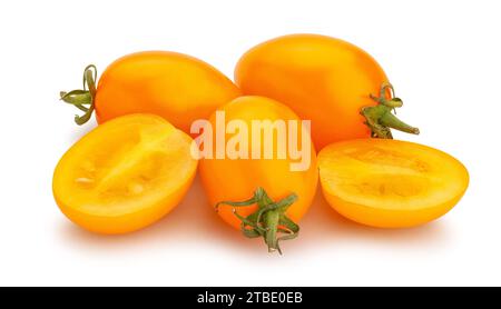 chemin de tomate cerise orange prune isolé sur blanc Banque D'Images