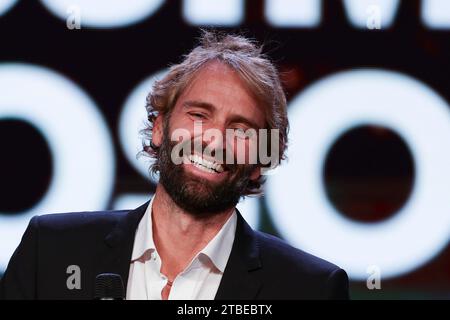 Massimiliano Edgar Rosolino est un ancien nageur, champion olympique à Sydney en 2000 et champion du monde à Fukuoka en 2001 dans le médaillon du 200 mètres lors de la neuvième édition des Gazzetta Sports Awards, la cérémonie de remise des prix dédiée aux stars du sport, organisé par la Gazzetta dello Sport à Naples le 6 décembre 2023 à bord du MSC Fantasia. Banque D'Images