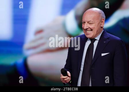 Directeur inter sportif Giuseppe Marotta lors de la neuvième édition des Gazzetta Sports Awards, la cérémonie de remise des prix dédiée aux stars du sport, organisée par la Gazzetta dello Sport à Naples le 6 décembre 2023 à bord du MSC Fantasia. Banque D'Images