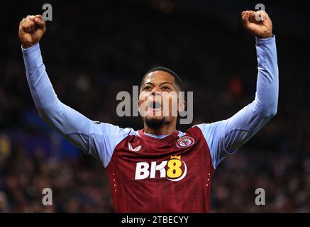 Birmingham, Royaume-Uni. 6 décembre 2023. Lors du match de Premier League à Villa Park, Birmingham. Le crédit photo devrait se lire : Cameron Smith/Sportimage crédit : Sportimage Ltd/Alamy Live News Banque D'Images