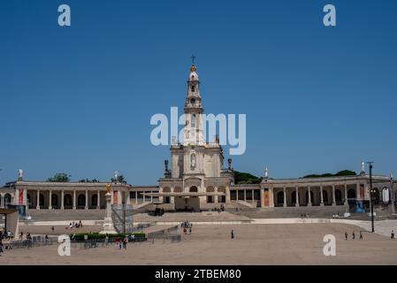 Sanctuaire de Fatima pendant la journée. Banque D'Images