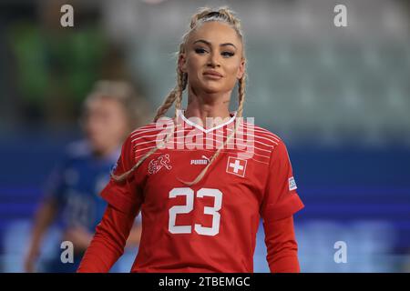 Parme, Italie. 5 décembre 2023. Alisha Lehmann, de Suisse, lors du match de la Ligue des Nations féminines de l'UEFA au Stadio Ennio Tardini, Parme. Le crédit photo devrait se lire : Jonathan Moscrop/Sportimage crédit : Sportimage Ltd/Alamy Live News Banque D'Images