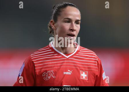 Parme, Italie. 5 décembre 2023. Geraldine Reuteler de Suisse lors du match de la Ligue des Nations féminines de l'UEFA au Stadio Ennio Tardini, Parme. Le crédit photo devrait se lire : Jonathan Moscrop/Sportimage crédit : Sportimage Ltd/Alamy Live News Banque D'Images