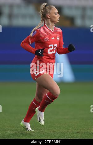 Parme, Italie. 5 décembre 2023. Alisha Lehmann, de Suisse, lors du match de la Ligue des Nations féminines de l'UEFA au Stadio Ennio Tardini, Parme. Le crédit photo devrait se lire : Jonathan Moscrop/Sportimage crédit : Sportimage Ltd/Alamy Live News Banque D'Images